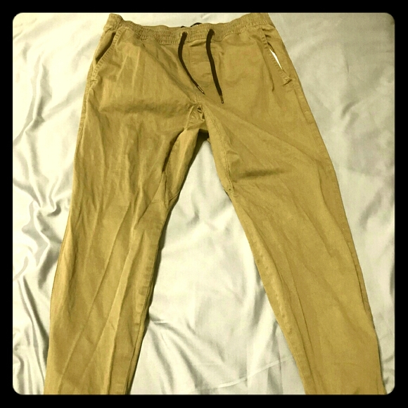 Green Kackees - Picture 1 of 2